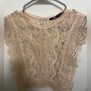 Lace peach Zara top